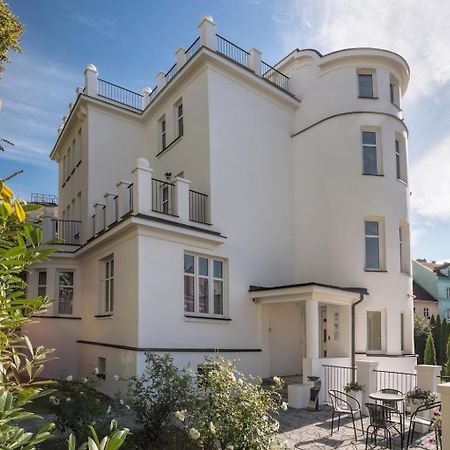 Apartments Villa Whitehouse 俄斯特拉发 外观 照片