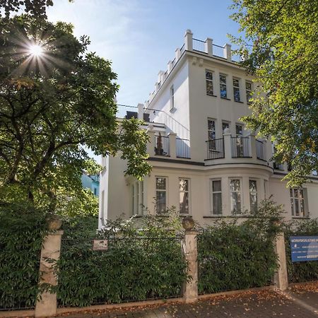Apartments Villa Whitehouse 俄斯特拉发 外观 照片
