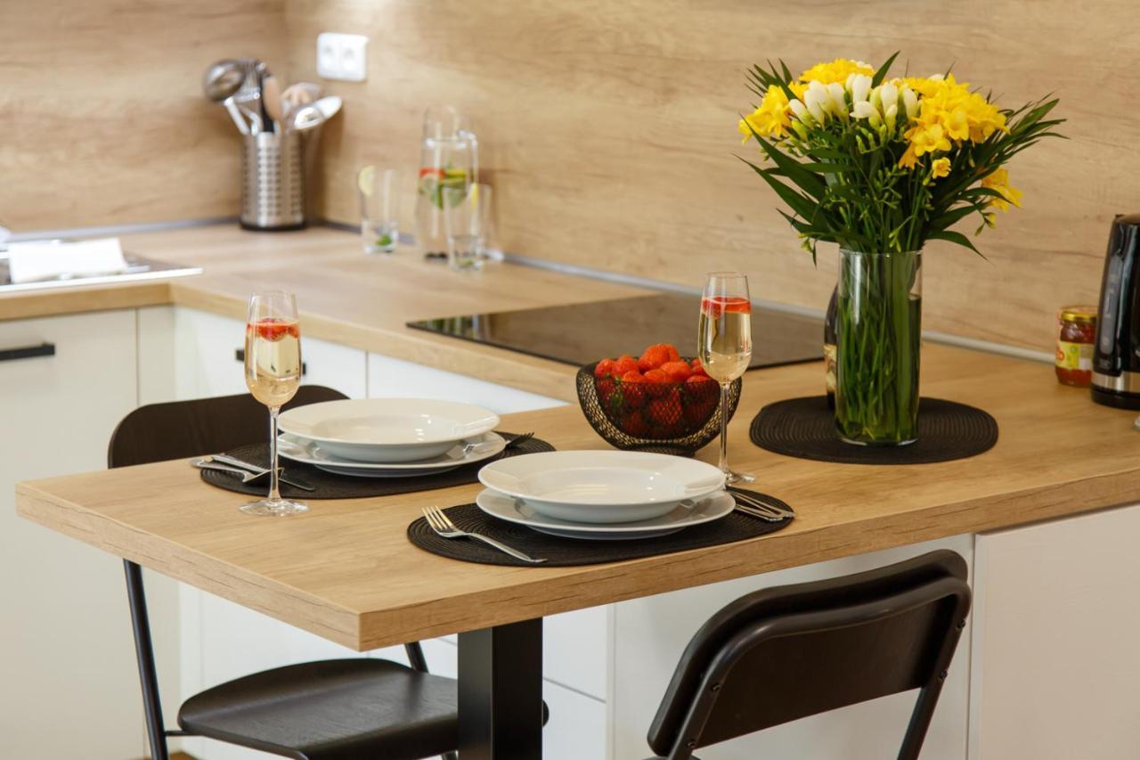 Apartments Villa Whitehouse 俄斯特拉发 外观 照片