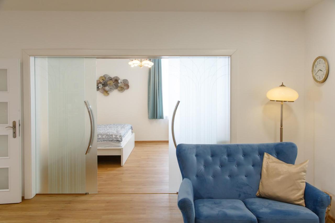 Apartments Villa Whitehouse 俄斯特拉发 外观 照片