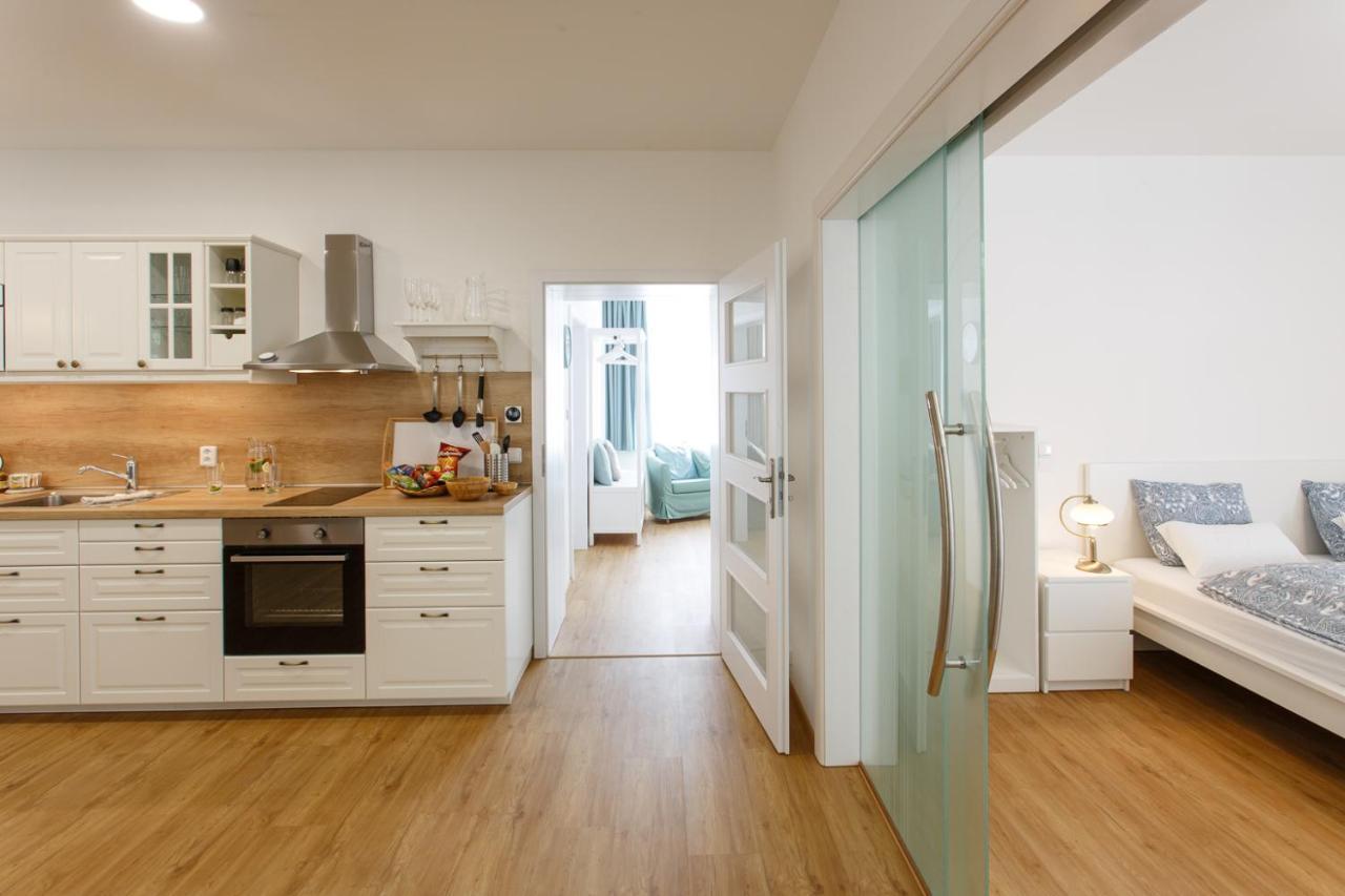 Apartments Villa Whitehouse 俄斯特拉发 外观 照片