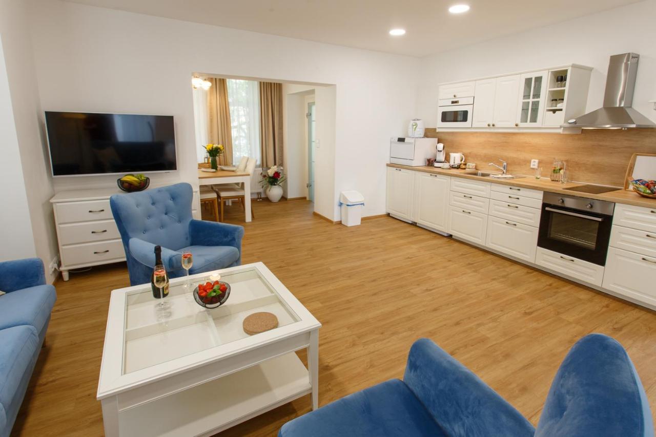 Apartments Villa Whitehouse 俄斯特拉发 外观 照片